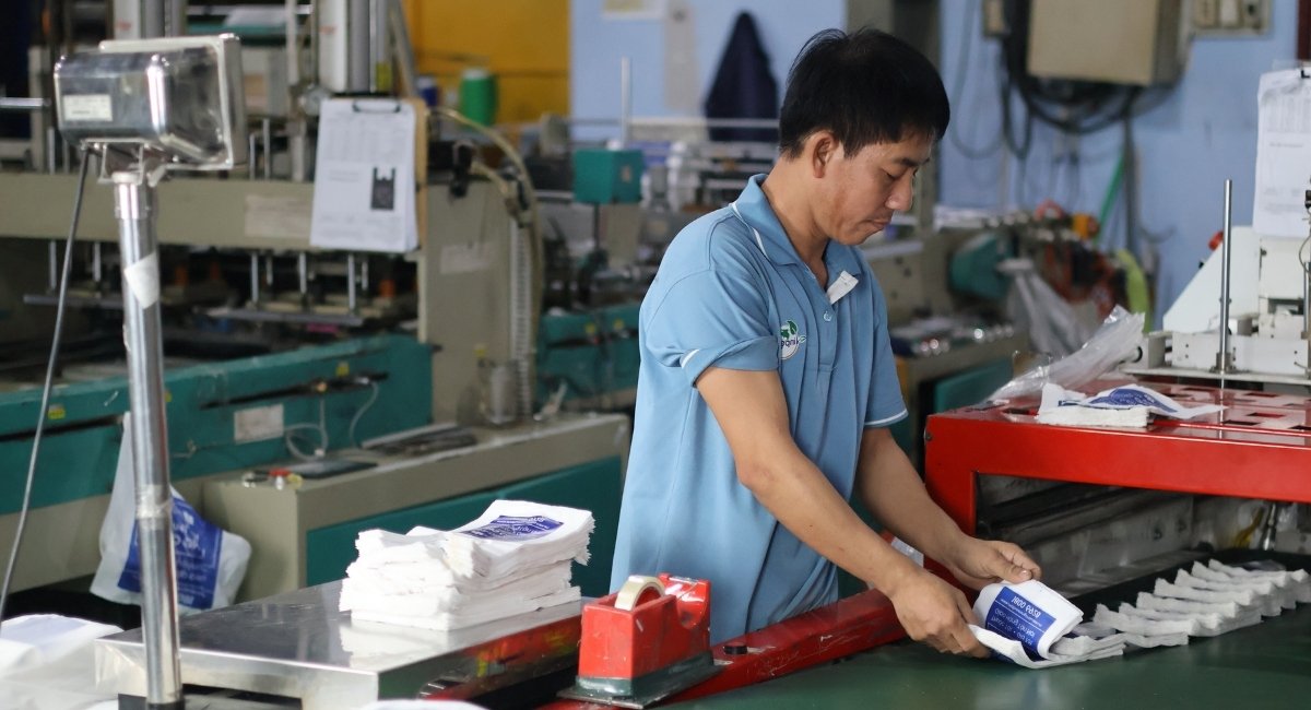 Túi được sản xuất hàng loạt