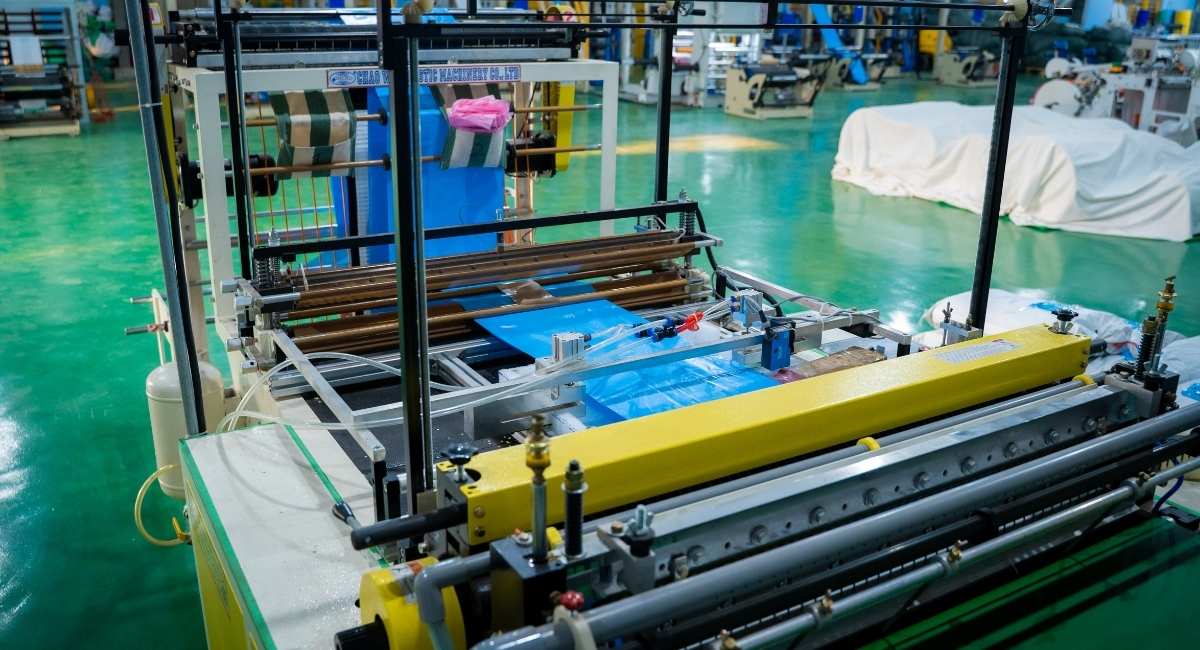 Giá bán tận xưởng không thông qua trung gian