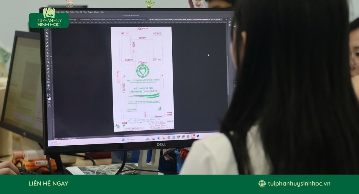 Thiết kế túi xốp 2 quai sữa tự hủy Shing Mark